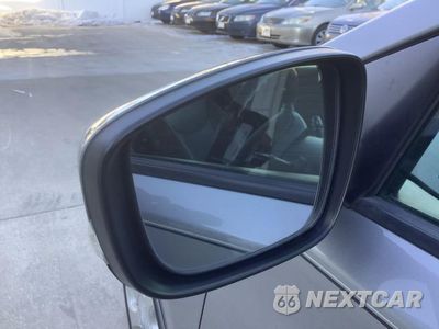 Zdjęcie 26 z 61 samochodu: 2011 HYUNDAI ELANTRA GLS VIN:KMHDH4AE3BU165849 - miniatura