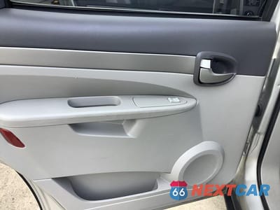 Zdjęcie 36 z 51 samochodu: 2005 BUICK RENDEZVOUS CX VIN:3G5DA03E65S517493 - miniatura
