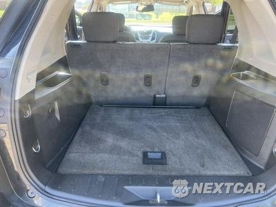 Zdjęcie 8 z 11 samochodu: 2010 GMC TERRAIN SLE VIN:2CTALBEW7A6414152 - miniatura