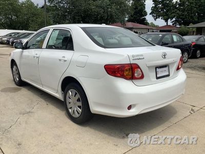 Piąte zdjęcie samochodu w środku: 2010 TOYOTA COROLLA BASE VIN:2T1BU4EE0AC305899 - miniatura