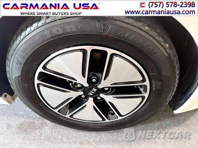 Piąte zdjęcie samochodu w środku: 2013 KIA OPTIMA HYBRID VIN:KNAGM4AD9D5057038 - miniatura