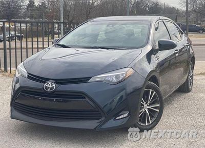 Trzecie zdjęcie samochodu z tyłu: 2017 TOYOTA COROLLA L VIN:5YFBURHEXHP607106 - miniatura