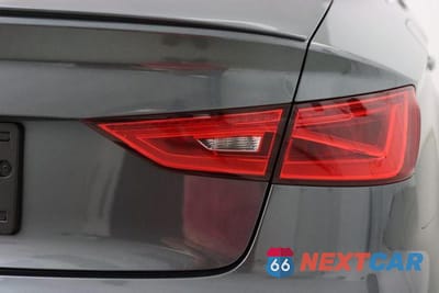 Zdjęcie 13 z 40 samochodu: 2015 AUDI S3 VIN:WAUBFGFFXF1037827 - miniatura