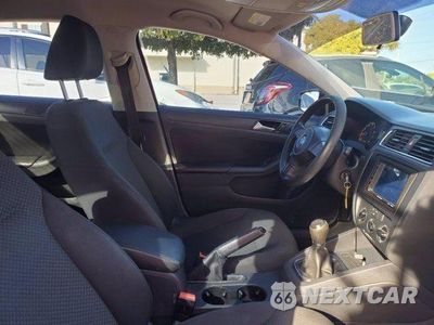 Zdjęcie 30 z 31 samochodu: 2014 VOLKSWAGEN JETTA BASE VIN:3VW1K7AJ3EM390074 - miniatura