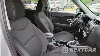 Zdjęcie 11 z 23 samochodu: 2014 KIA SOUL VIN:KNDJN2A20E7701170 - miniatura