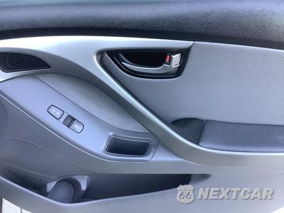 Zdjęcie 37 z 61 samochodu: 2011 HYUNDAI ELANTRA GLS VIN:KMHDH4AE3BU165849 - miniatura