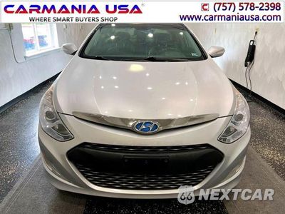 Drugie zdjęcie samochodu z przodu: 2012 HYUNDAI SONATA HYBRID VIN:KMHEC4A46CA045752 - miniatura