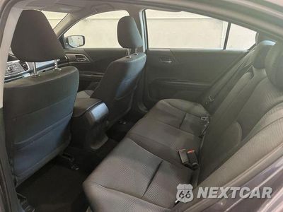 Zdjęcie 23 z 30 samochodu: 2015 HONDA ACCORD LX VIN:1HGCR2E30FA148929 - miniatura