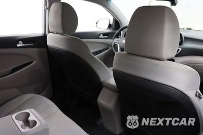 Zdjęcie 43 z 50 samochodu: 2019 HYUNDAI TUCSON SE VIN:KM8J23A44KU850920 - miniatura