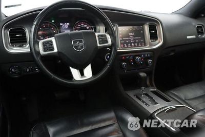 Drugie zdjęcie samochodu z przodu: 2011 DODGE CHARGER R/T VIN:2B3CL5CT5BH556795 - miniatura