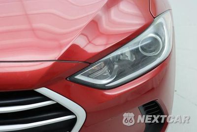 Zdjęcie 6 z 44 samochodu: 2018 HYUNDAI ELANTRA SEL VIN:5NPD84LF2JH234551 - miniatura