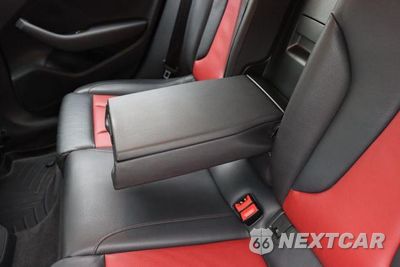 Zdjęcie 36 z 40 samochodu: 2015 AUDI S3 VIN:WAUBFGFFXF1037827 - miniatura