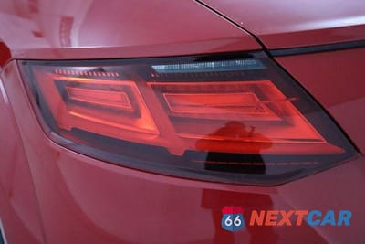 Zdjęcie 16 z 41 samochodu: 2016 AUDI TT VIN:TRUC5AFV0G1024042 - miniatura