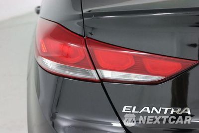 Zdjęcie 14 z 47 samochodu: 2018 HYUNDAI ELANTRA SEL VIN:5NPD84LF4JH256549 - miniatura