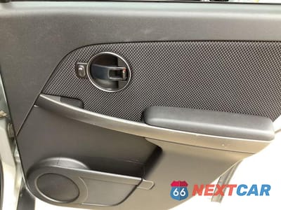Zdjęcie 33 z 54 samochodu: 2006 PONTIAC TORRENT VIN:2CKDL63F266072970 - miniatura