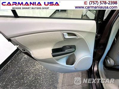 Zdjęcie 14 z 30 samochodu: 2013 HONDA INSIGHT EX VIN:JHMZE2H76DS003161 - miniatura
