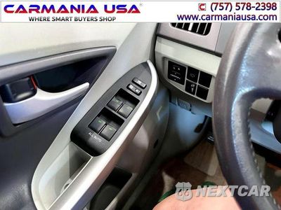 Zdjęcie 17 z 30 samochodu: 2010 TOYOTA PRIUS VIN:JTDKN3DU8A5088471 - miniatura