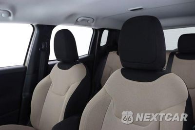 Trzecie zdjęcie samochodu z tyłu: 2015 JEEP RENEGADE LATITUDE VIN:ZACCJBBT9FPC05106 - miniatura