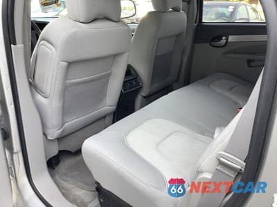 Zdjęcie 35 z 51 samochodu: 2005 BUICK RENDEZVOUS CX VIN:3G5DA03E65S517493 - miniatura