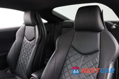 Trzecie zdjęcie samochodu z tyłu: 2016 AUDI TT VIN:TRUC5AFV0G1024042 - miniatura