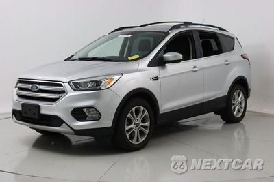 Zdjęcie 9 z 44 samochodu: 2017 FORD ESCAPE SE VIN:1FMCU9G94HUA89436 - miniatura
