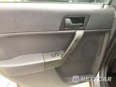 Zdjęcie 34 z 47 samochodu: 2011 FORD FOCUS SE VIN:1FAHP3FN1BW194496 - miniatura