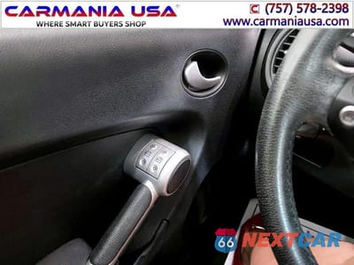 Zdjęcie 19 z 30 samochodu: 2007 MERCEDES-BENZ SLK 350 VIN:WDBWK56F07F154551 - miniatura