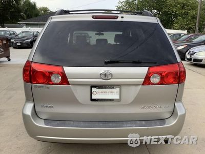 Zdjęcie 7 z 41 samochodu: 2006 TOYOTA SIENNA CE VIN:5TDZA23C16S499841 - miniatura