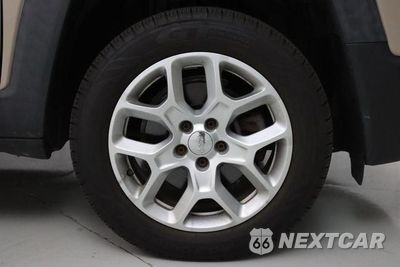 Zdjęcie 13 z 49 samochodu: 2015 JEEP RENEGADE LATITUDE VIN:ZACCJBBT9FPC05106 - miniatura