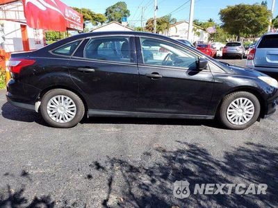 Zdjęcie 9 z 31 samochodu: 2013 FORD FOCUS S VIN:1FADP3E28DL349068 - miniatura