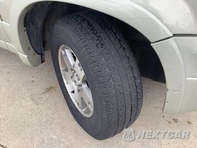Zdjęcie 21 z 29 samochodu: 2005 FORD ESCAPE LIMITED VIN:1FMCU94155KA43491 - miniatura