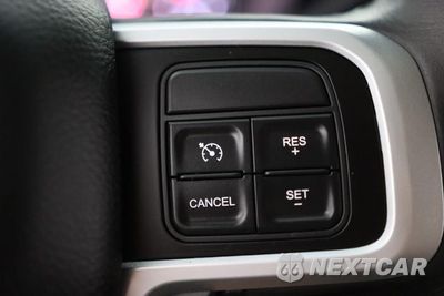 Zdjęcie 34 z 50 samochodu: 2020 RAM 3500 BIG HORN VIN:3C63RRHL5LG292161 - miniatura