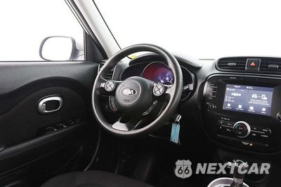 Zdjęcie 29 z 47 samochodu: 2018 KIA SOUL + VIN:KNDJP3A55J7526354 - miniatura