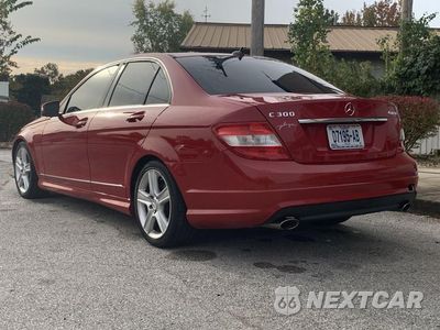 Czwarte zdjęcie samochodu z boku: 2010 MERCEDES-BENZ C 300 4MATIC VIN:WDDGF8BB1AR103764 - miniatura