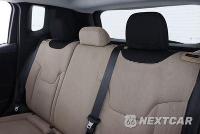 Zdjęcie 44 z 49 samochodu: 2015 JEEP RENEGADE LATITUDE VIN:ZACCJBBT9FPC05106 - miniatura
