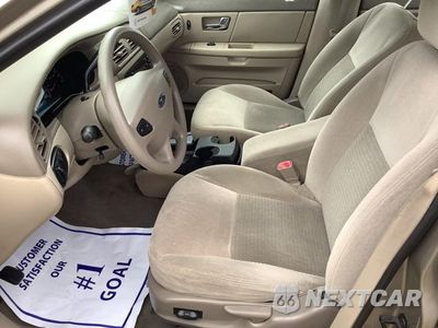 Zdjęcie 36 z 47 samochodu: 2003 FORD TAURUS SES VIN:1FAFP55213G168731 - miniatura