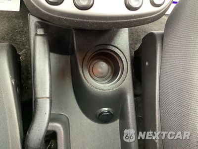 Zdjęcie 46 z 54 samochodu: 2006 PONTIAC TORRENT VIN:2CKDL63F266072970 - miniatura