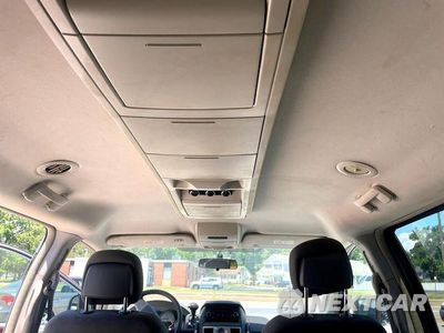 Zdjęcie 9 z 10 samochodu: 2010 CHRYSLER TOWN & COUNTRY TOURING VIN:2A4RR5D17AR479192 - miniatura