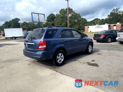 Zdjęcie 8 z 15 samochodu: 2006 KIA SORENTO EX VIN:KNDJC733365571293 - miniatura