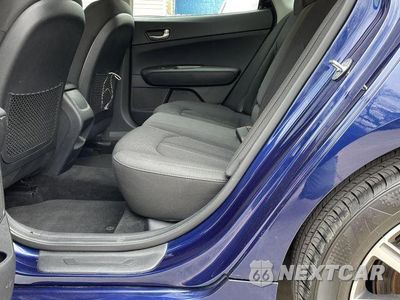 Zdjęcie 8 z 15 samochodu: 2019 KIA OPTIMA LX VIN:XXXGT4L32KG356180 - miniatura