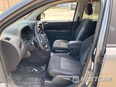 Zdjęcie 11 z 21 samochodu: 2011 JEEP COMPASS SPORT VIN:1J4NF1FB2BD280691 - miniatura