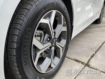 Zdjęcie 15 z 15 samochodu: 2020 KIA FORTE FE VIN:3KPF24AD8LE142816 - miniatura