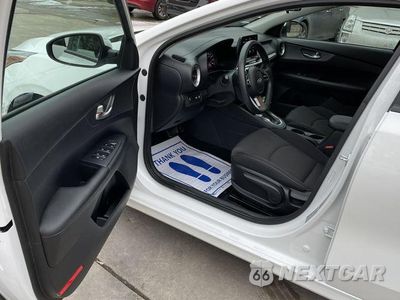 Zdjęcie 7 z 15 samochodu: 2020 KIA FORTE FE VIN:3KPF24AD8LE142816 - miniatura