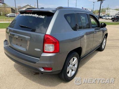 Zdjęcie 6 z 21 samochodu: 2011 JEEP COMPASS SPORT VIN:1J4NF1FB2BD280691 - miniatura