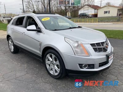 Trzecie zdjęcie samochodu z tyłu: 2010 CADILLAC SRX PREMIUM COLLECTION VIN:3GYFNFEY0AS503884 - miniatura