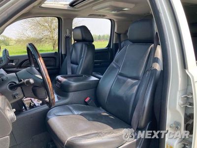 Zdjęcie 12 z 22 samochodu: 2009 GMC YUKON XL DENALI VIN:1GKFK06249R203936 - miniatura