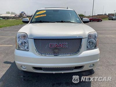 Trzecie zdjęcie samochodu z tyłu: 2009 GMC YUKON XL DENALI VIN:1GKFK06249R203936 - miniatura