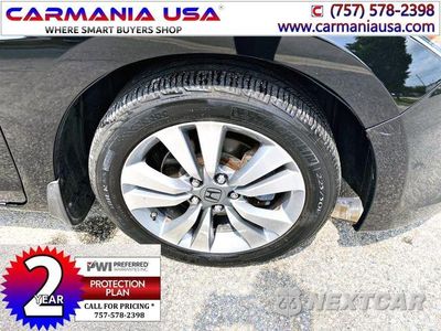 Czwarte zdjęcie samochodu z boku: 2009 HONDA ACCORD EX VIN:1HGCS12719A015333 - miniatura