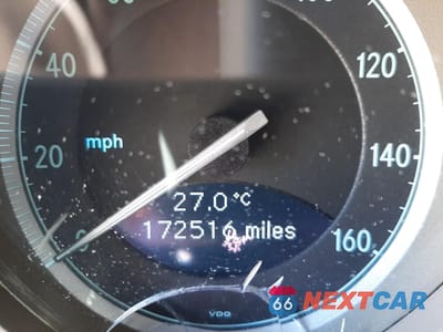 Zdjęcie 8 z 12 samochodu: 2007 MERCEDES-BENZ SL 550 VIN:WDBSK71F47F119156 - miniatura