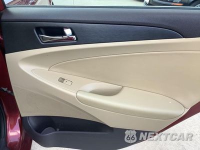Zdjęcie 27 z 45 samochodu: 2011 HYUNDAI SONATA GLS VIN:5NPEB4AC7BH065417 - miniatura